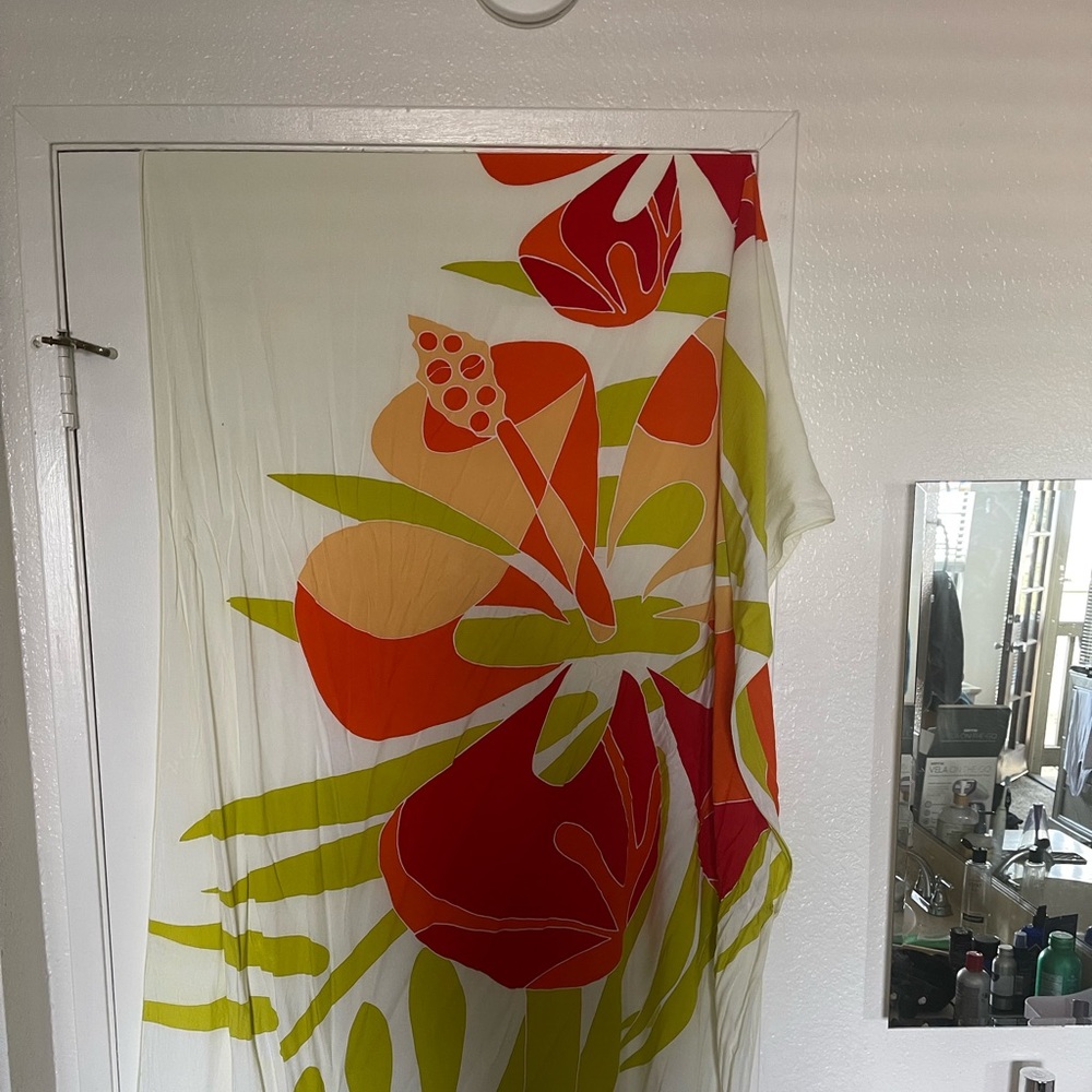 Hawaiian sarong